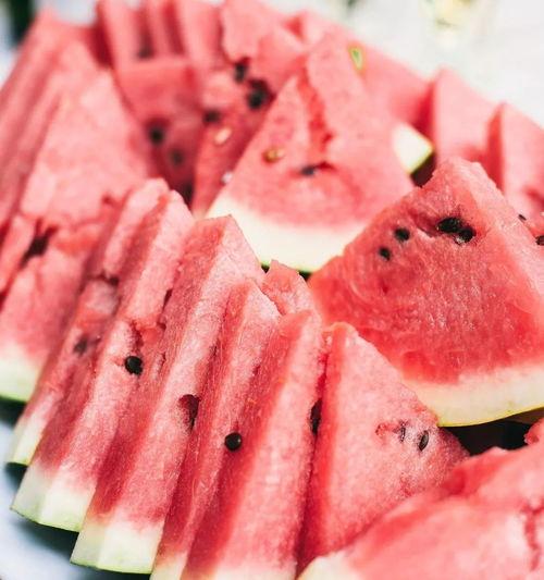 娱乐吃瓜酱饼百度网盘,揭秘百度网盘热门资源背后的故事